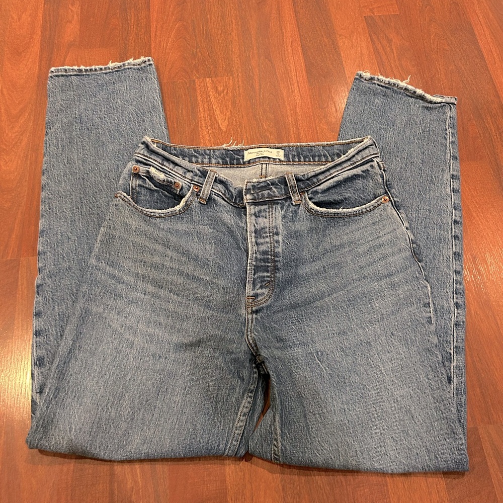 Abercrombie The Dad Jeans